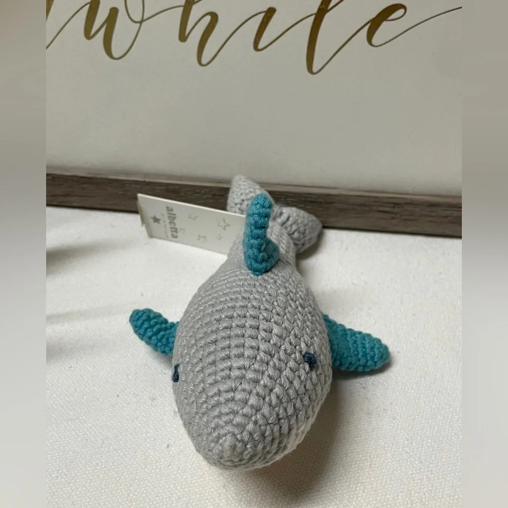 ALBETTA Premium Ltd CROCHET SHARK RATTLE